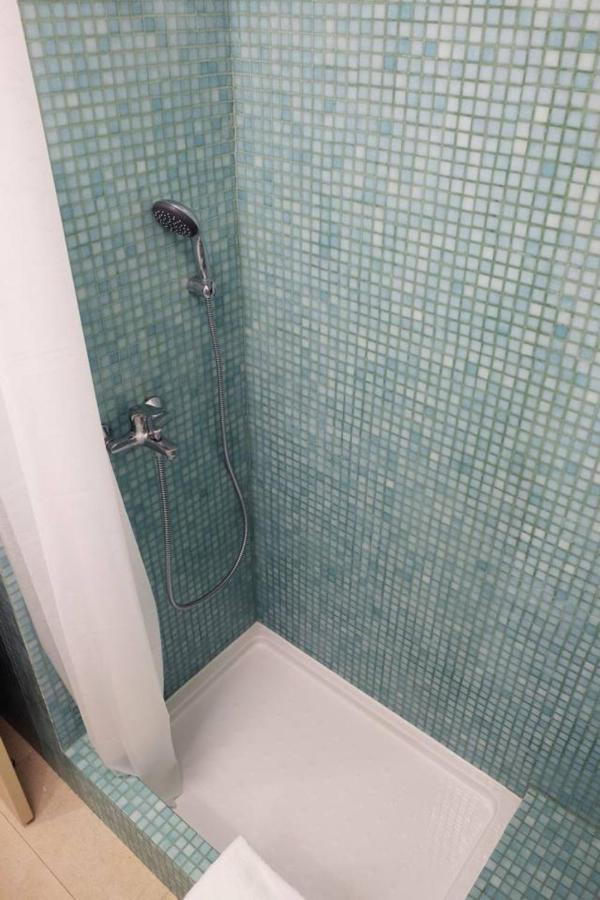 Central 2 Bedroom Apt W/Garden And Pantheon Views Lisboa Kültér fotó